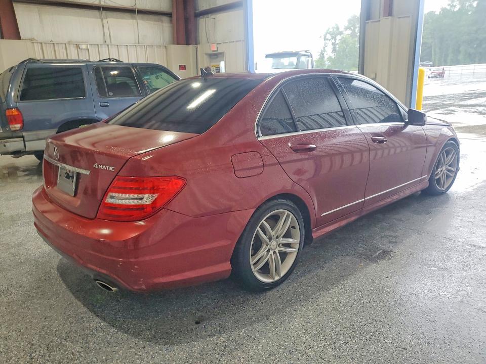 Продаж на аукціоні авто 2012 Mercedes-benz C, vin: WDDGF8BB8CA615507, номер лоту: 62546946