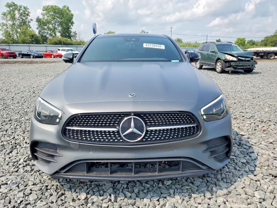62230456 :رقم المزاد ، W1KZF8EB8MA957996 vin ، 2021 Mercedes-benz E مزاد بيع