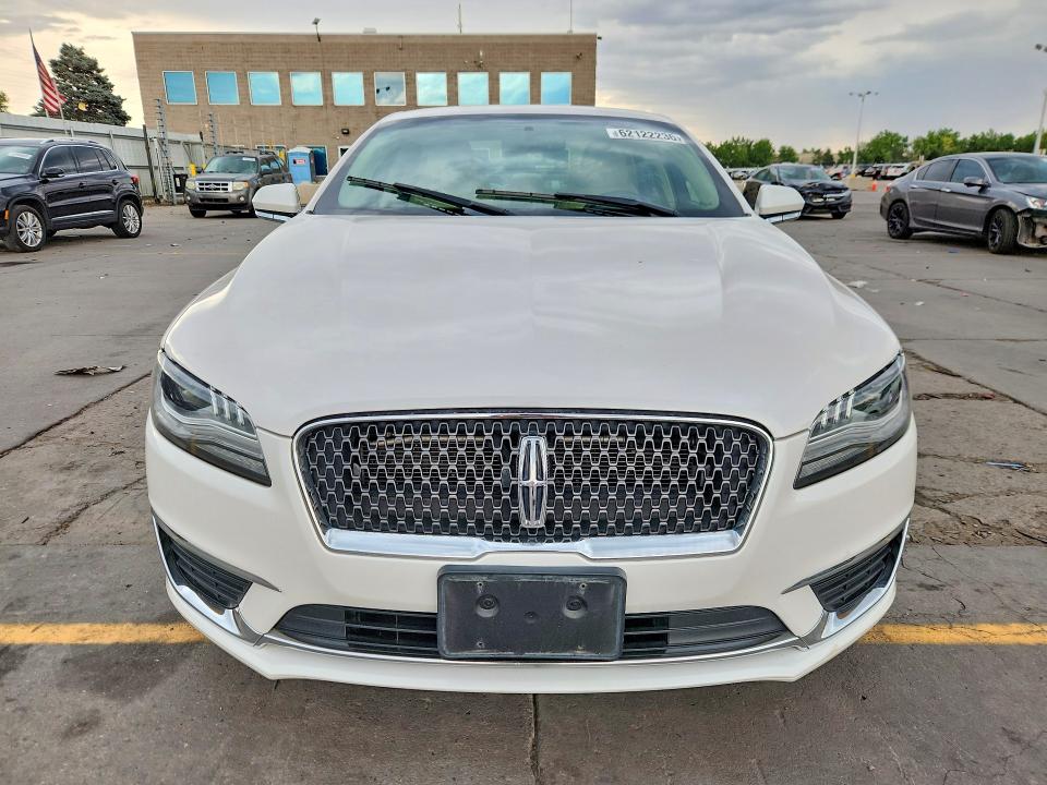 62122236 :رقم المزاد ، 3LN6L5B97JR609920 vin ، 2018 Lincoln Mkz مزاد بيع