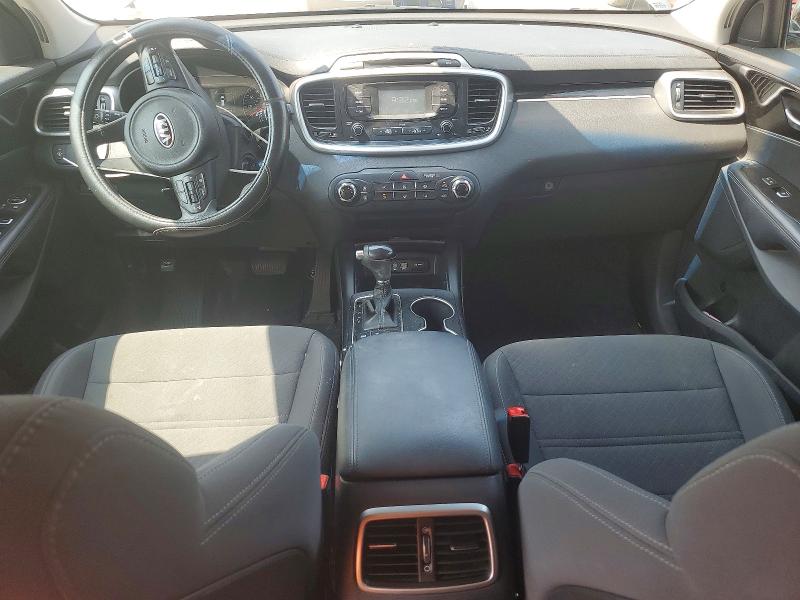 2017 Kia Sorento მანქანა იყიდება აუქციონზე, vin: 5XYPGDA50HG227562, აუქციონის ნომერი: 61715326