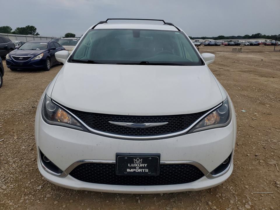 Auction sale of the 2017 Chrysler Pacifica, vin: 2C4RC1BG9HR584205, lot number: 62417046