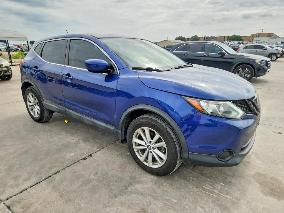 62615236 :رقم المزاد ، JN1BJ1CP9KW226612 vin ، 2019 Nissan Rogue Sport مزاد بيع