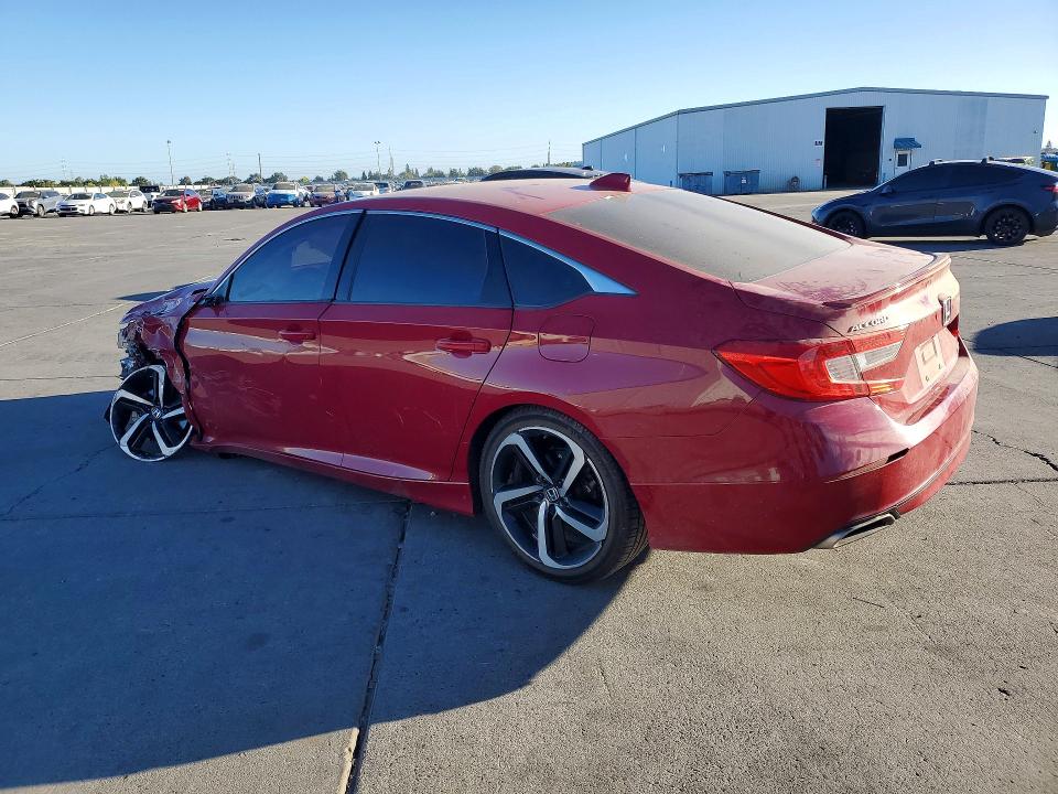 Продажа на аукционе авто 2018 Honda Accord, vin: 1HGCV1F35JA240115, номер лота: 63039916