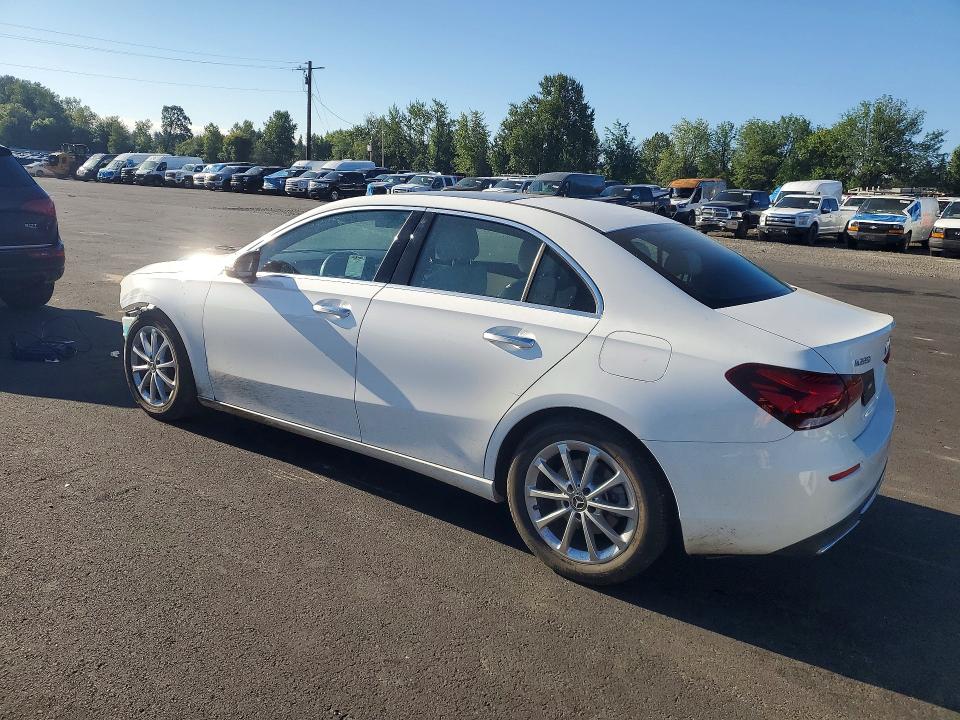 62707816 :رقم المزاد ، W1K3G4EB3MJ269271 vin ، 2021 Mercedes-benz A مزاد بيع