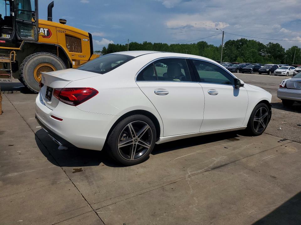 2022 Mercedes-benz A მანქანა იყიდება აუქციონზე, vin: W1K3G4EB7NJ362859, აუქციონის ნომერი: 60153116
