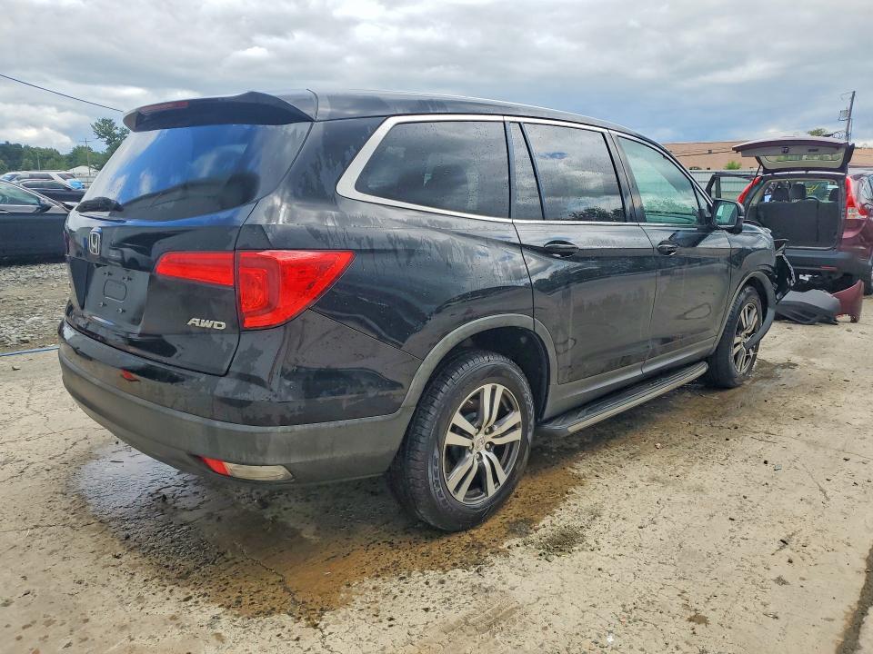 63140526 :رقم المزاد ، 5FNYF6H67GB097240 vin ، 2016 Honda Pilot مزاد بيع