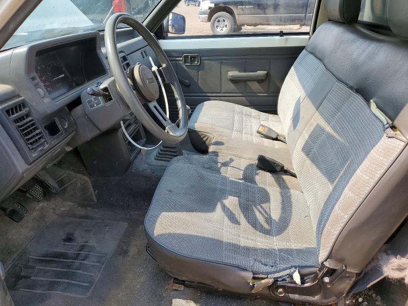 Продажа на аукционе авто 1993 Mazda B2200, vin: JM2UF2235P0387380, номер лота: 62236696