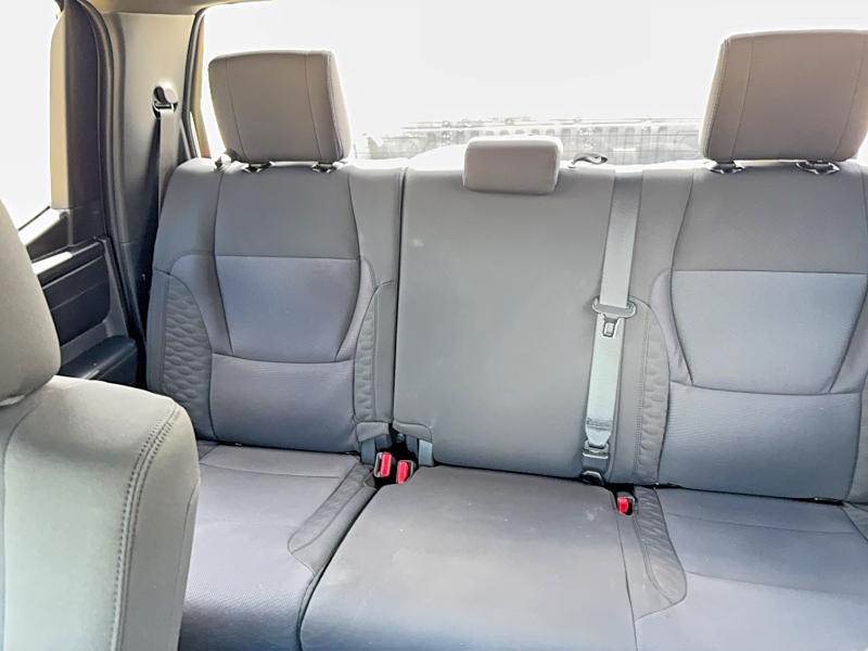 Продажа на аукционе авто 2026 Toyota Tundra, vin: 5TFKB5AB4TX052680, номер лота: 61086826