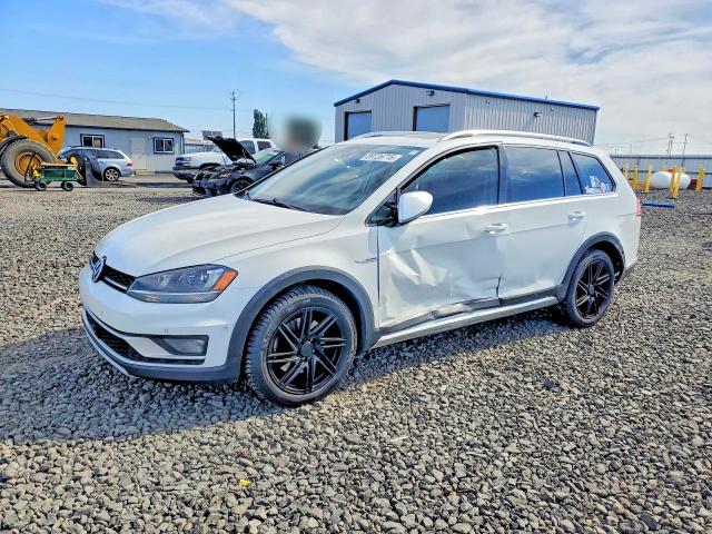 2017 Volkswagen Golf Alltrack მანქანა იყიდება აუქციონზე, vin: 3VWH17AU8HM533889, აუქციონის ნომერი: 59726716