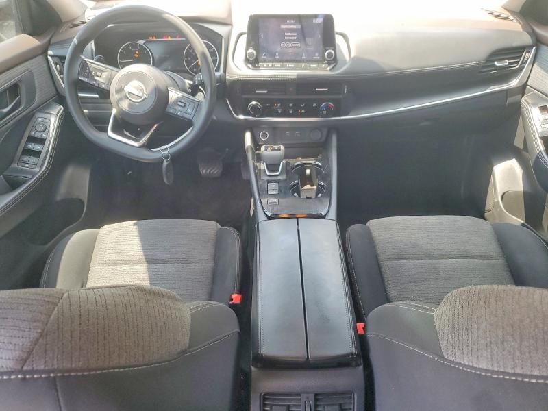 62086316 :رقم المزاد ، 5N1BT3AA1NC705688 vin ، 2022 Nissan Rogue مزاد بيع