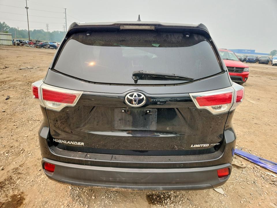 Продаж на аукціоні авто 2015 Toyota Highlander, vin: 5TDDKRFH1FS081318, номер лоту: 61544636