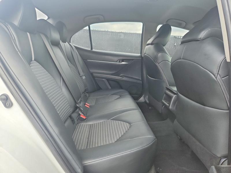 Продаж на аукціоні авто 2018 Toyota Camry, vin: 4T1B11HK0JU109310, номер лоту: 63218886
