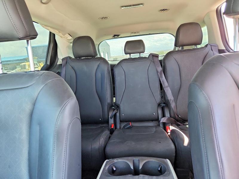 Продажа на аукционе авто 2023 Kia Carnival, vin: KNDNB4H35P6211806, номер лота: 60593286