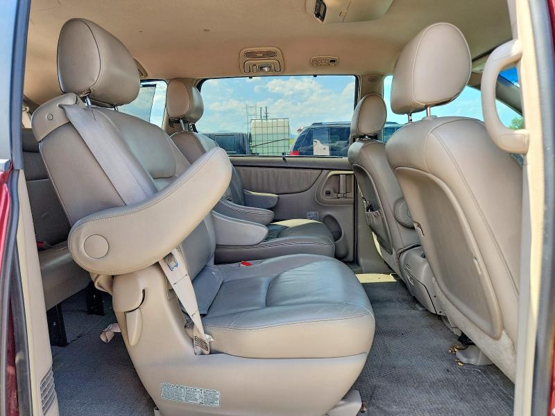 62339976 :رقم المزاد ، 5TDBA22C35S029229 vin ، 2005 Toyota Sienna مزاد بيع