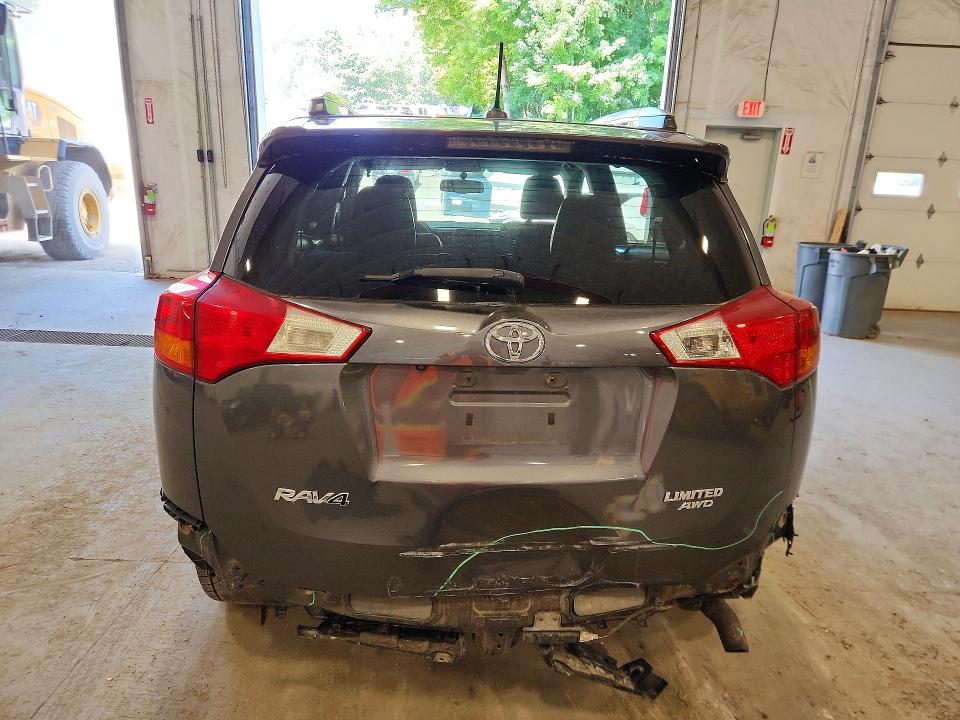 61354636 :رقم المزاد ، 2T3DFREV4FW256252 vin ، 2015 Toyota Rav4 مزاد بيع
