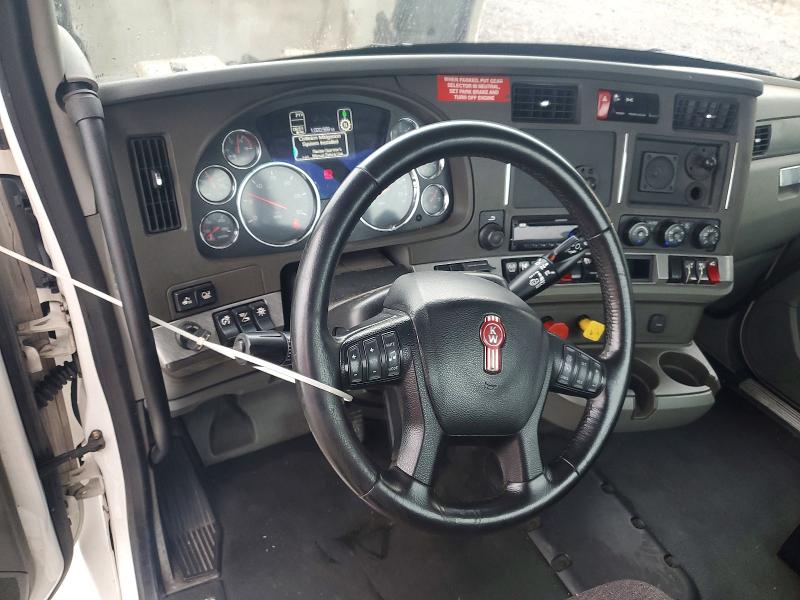 Продаж на аукціоні авто 2019 Kenworth T680, vin: 1XKYA48XXKJ297319, номер лоту: 61972196