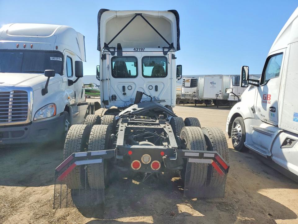 2023 Freightliner Cascadia 116 მანქანა იყიდება აუქციონზე, vin: 1FUJHTDV4PLNY5039, აუქციონის ნომერი: 62929086