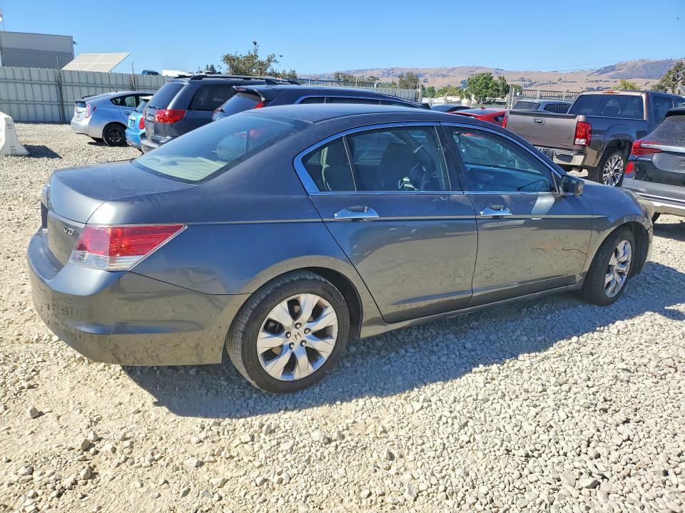 62602626 :رقم المزاد ، 1HGCP36709A041025 vin ، 2009 Honda Accord مزاد بيع