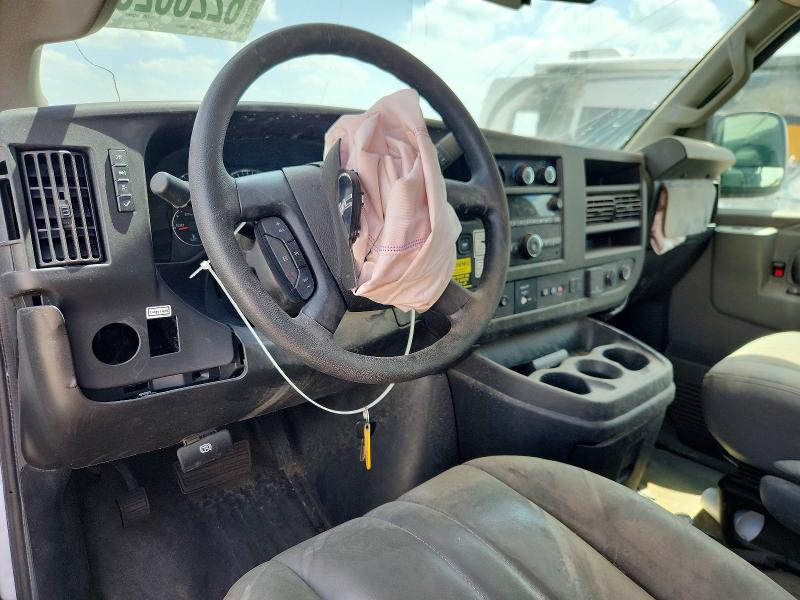 62263256 :رقم المزاد ، 1GD07RFP8N1165179 vin ، 2022 Gmc Savana مزاد بيع