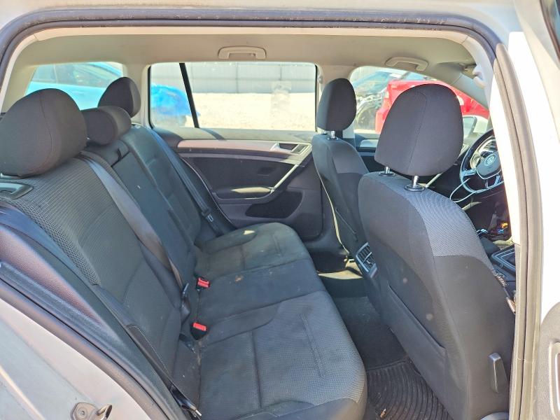 62393026 :رقم المزاد ، 3VWC17AU5GM505847 vin ، 2016 Volkswagen Golf Sportwagen مزاد بيع