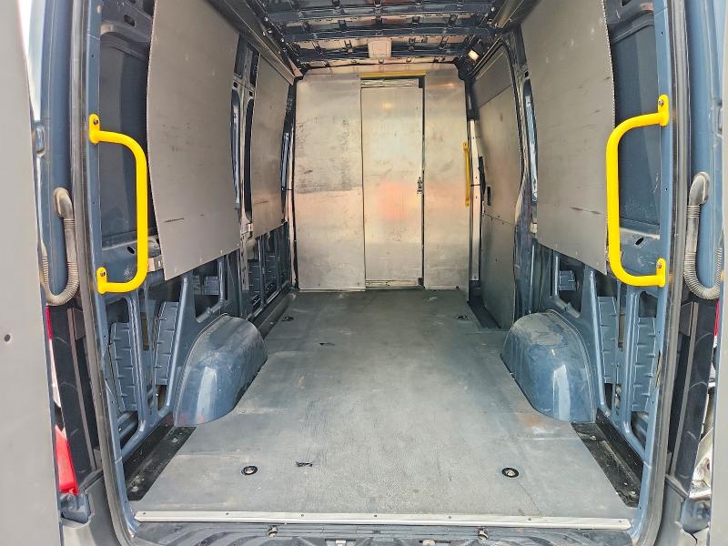 62395506 :رقم المزاد ، WD4PF0CD0KP093517 vin ، 2019 Mercedes-benz Sprinter مزاد بيع
