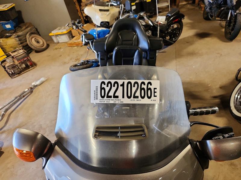 62210266 :رقم المزاد ، 1HFSC47F66A505308 vin ، 2006 Honda Gl1800 مزاد بيع