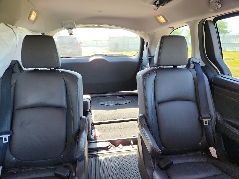 Продажа на аукционе авто 2018 Honda Odyssey, vin: 5FNRL6H81JB020837, номер лота: 61312976