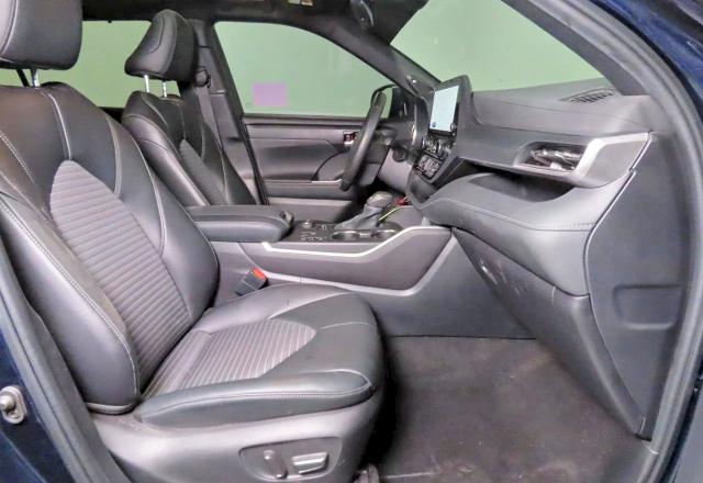 61607056 :رقم المزاد ، 5TDKDRBH1RS557062 vin ، 2024 Toyota Highlander مزاد بيع