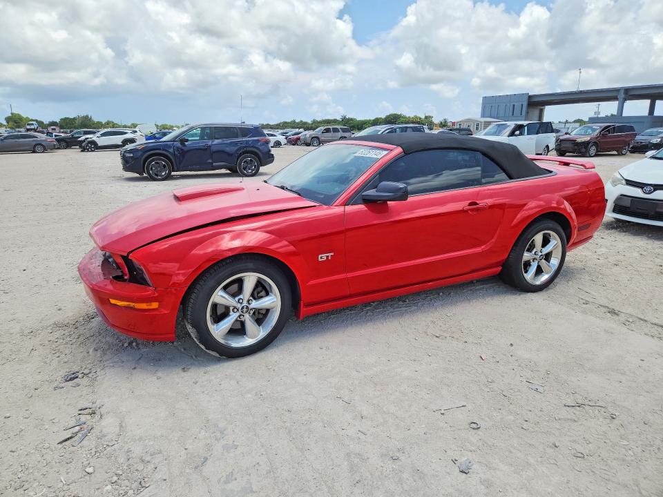 2007 Ford Mustang მანქანა იყიდება აუქციონზე, vin: 1ZVHT85H275217566, აუქციონის ნომერი: 62261146