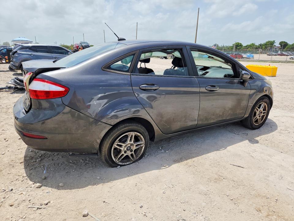 60299156 :رقم المزاد ، 3FADP4BJ7JM115533 vin ، 2018 Ford Fiesta مزاد بيع