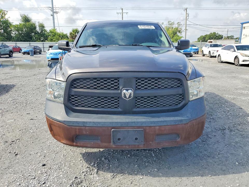Продажа на аукционе авто 2016 Ram 1500, vin: 1C6RR6KT9GS223733, номер лота: 61924856