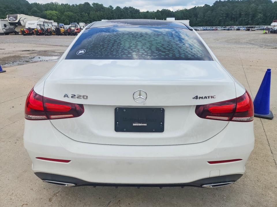 60805756 :رقم المزاد ، W1K3G4FB7NJ361130 vin ، 2022 Mercedes-benz A مزاد بيع