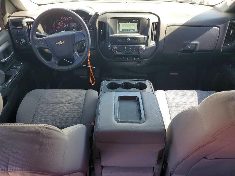 61736086 :رقم المزاد ، 3GCUKNEHXJG298660 vin ، 2018 Chevrolet Silverado مزاد بيع