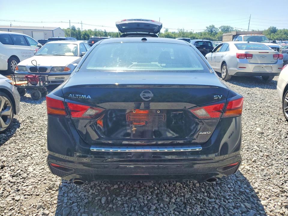 59987336 :رقم المزاد ، 1N4BL4DW1MN363217 vin ، 2021 Nissan Altima مزاد بيع
