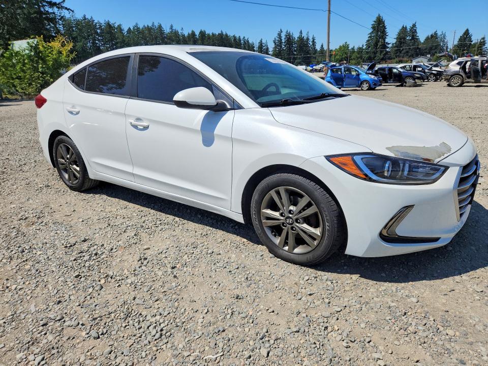 57423376 :رقم المزاد ، 5NPD84LF5JH306794 vin ، 2018 Hyundai Elantra مزاد بيع