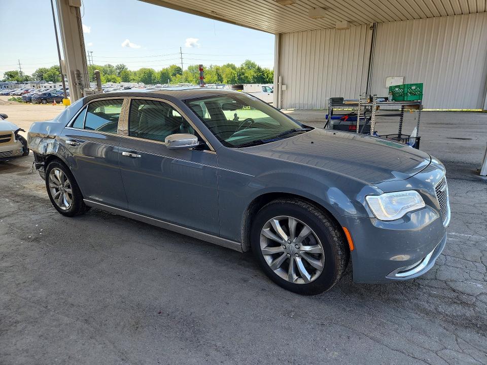 61791606 :رقم المزاد ، 2C3CCAKG8KH689941 vin ، 2019 Chrysler 300 مزاد بيع