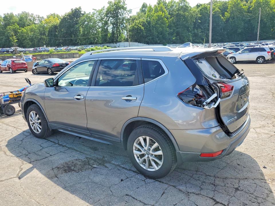 Продажа на аукционе авто 2018 Nissan Rogue, vin: KNMAT2MV6JP621653, номер лота: 61528226