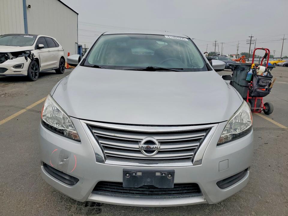 2014 Nissan Sentra მანქანა იყიდება აუქციონზე, vin: 1N4AB7AP8EN855743, აუქციონის ნომერი: 61404956