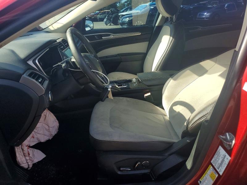 54683626 :رقم المزاد ، 3FA6P0HD5KR132385 vin ، 2019 Ford Fusion مزاد بيع