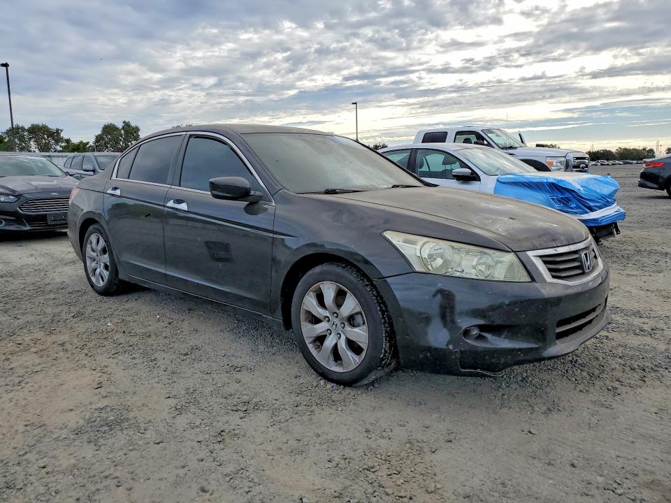 Продажа на аукционе авто 2009 Honda Accord, vin: 1HGCP36889A007181, номер лота: 61811646