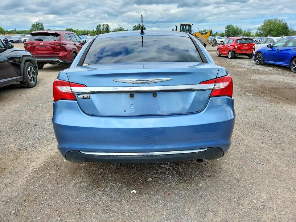 Продаж на аукціоні авто 2011 Chrysler 200, vin: 1C3BC4FB2BN617538, номер лоту: 59364426