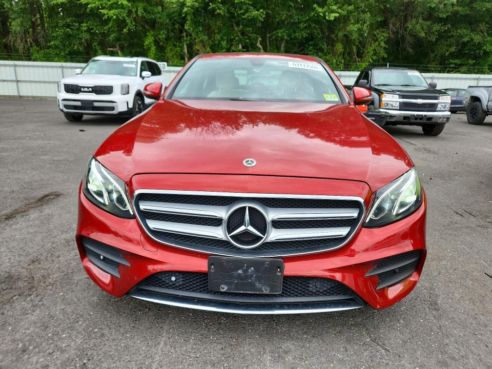 63113566 :رقم المزاد ، WDDZF4KB8KA555051 vin ، 2019 Mercedes-benz E مزاد بيع