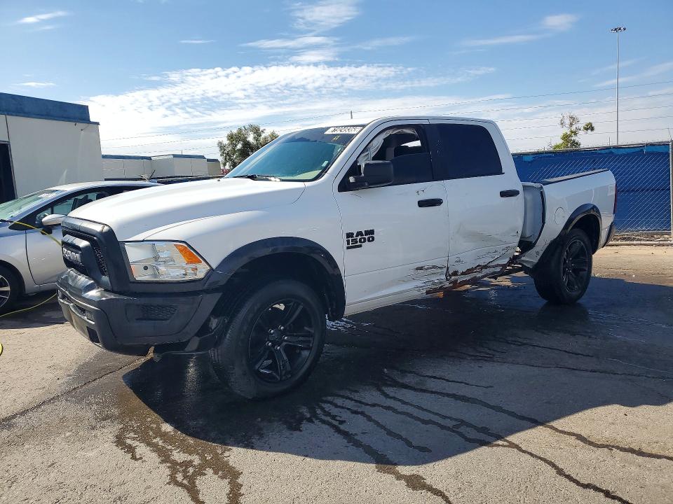 61924936 :رقم المزاد ، 1C6RR7LG6RS149052 vin ، 2024 Ram 1500 Classic مزاد بيع