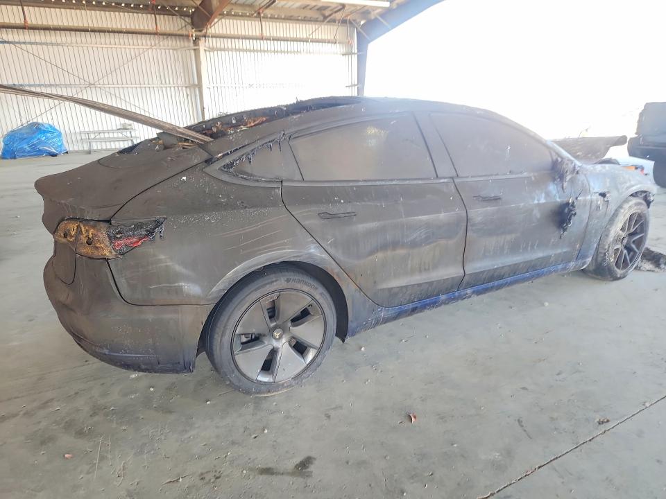2023 Tesla Model 3 მანქანა იყიდება აუქციონზე, vin: 5YJ3E1EB1PF713516, აუქციონის ნომერი: 61796266