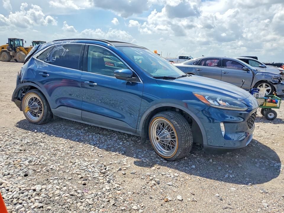 2020 Ford Escape მანქანა იყიდება აუქციონზე, vin: 1FMCU9DZ9LUB33993, აუქციონის ნომერი: 60320186