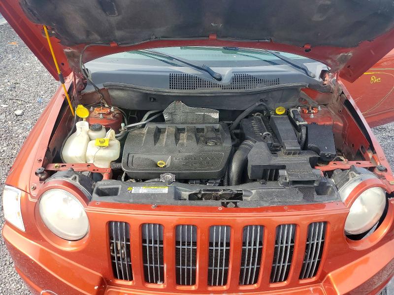 60736706 :رقم المزاد ، 1J8FT47W18D707897 vin ، 2008 Jeep Compass مزاد بيع
