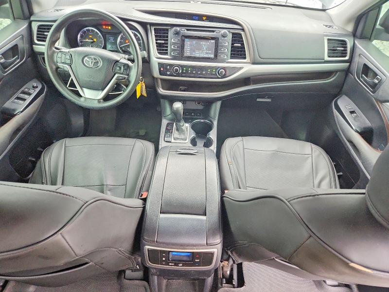 Продаж на аукціоні авто 2015 Toyota Highlander, vin: 5TDBKRFH5FS173961, номер лоту: 60434666