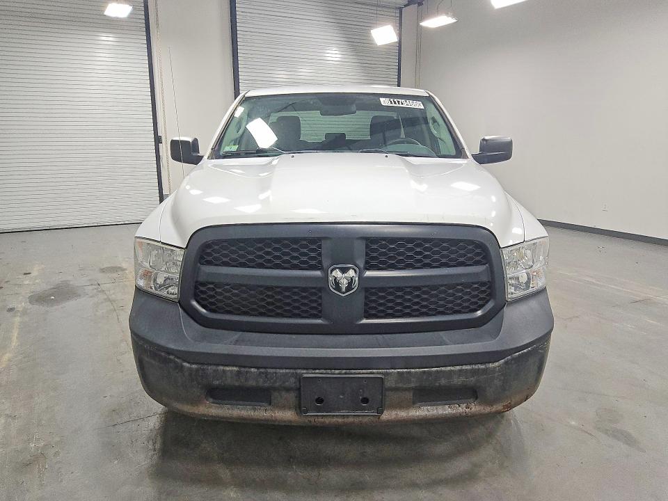 61179466 :رقم المزاد ، 1C6RR7FG1KS678927 vin ، 2019 Ram 1500 Classic مزاد بيع