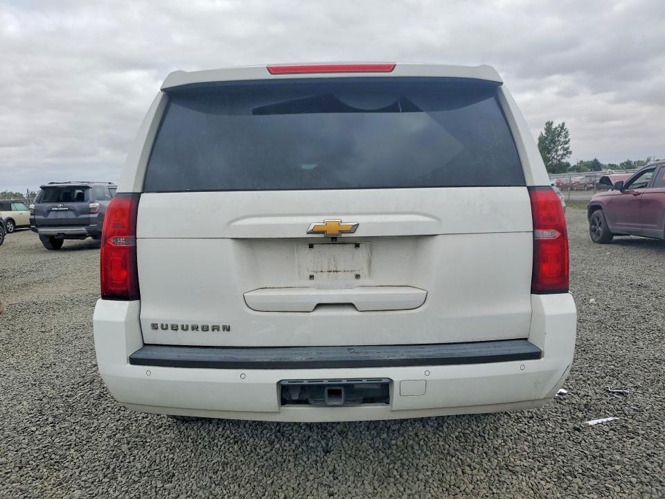 2015 Chevrolet Suburban მანქანა იყიდება აუქციონზე, vin: 1GNSKJKC7FR512124, აუქციონის ნომერი: 61064766