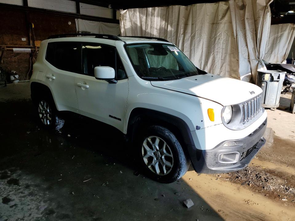 2015 Jeep Renegade მანქანა იყიდება აუქციონზე, vin: ZACCJBBT4FPB39872, აუქციონის ნომერი: 61847896